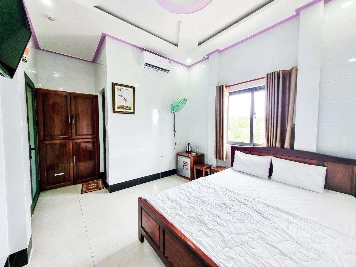 Huong Duong Hotel Dao Phu Quy Экстерьер фото